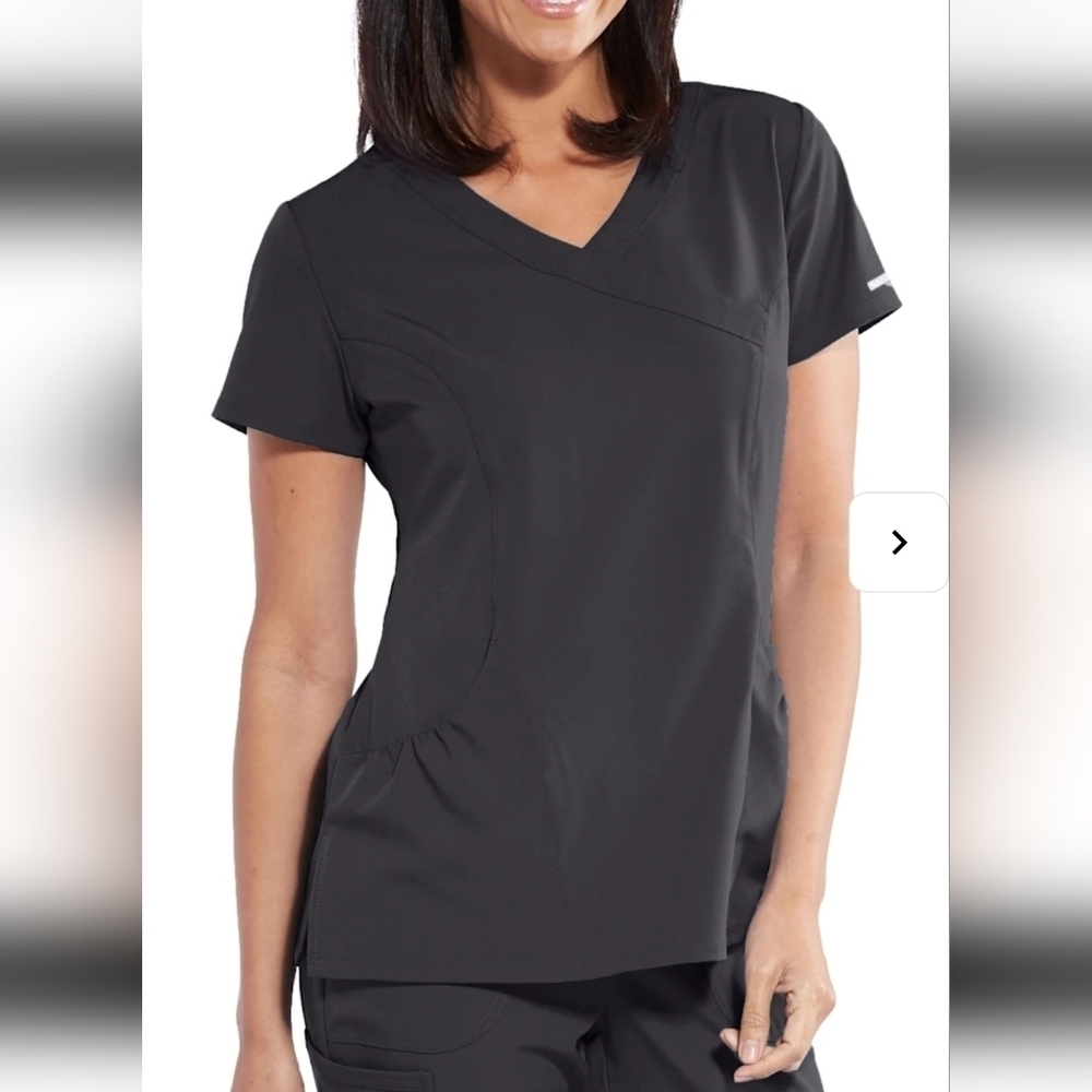New! Skechers VitalityCharge  pewter Gray 3-Pocket Crossover Scrub Top Size L